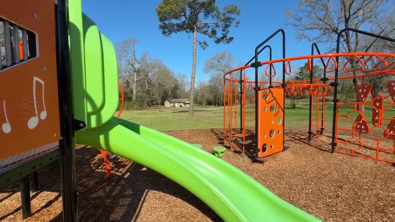 La ciudad de Gilmer añadirá sombra de tela en mejora de parque
