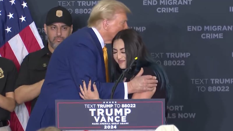 Trump y la madre de Joselyn Nungaray