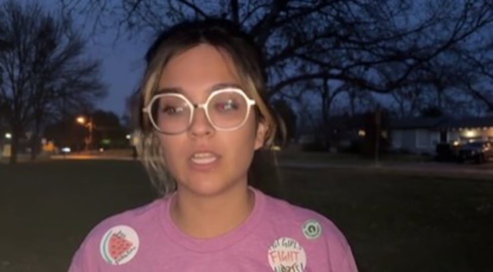 Se celebró una protesta contra el ICE en el Bergfeld Park en Tyler