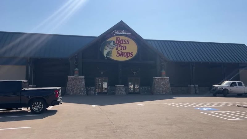 Se aprueba construcción de carreteras cerca de Tyler Bass Pro Shops.