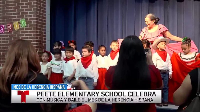 Peete Elementary en Tyler celebra el Mes de la Herencia Hispana con música y baile
