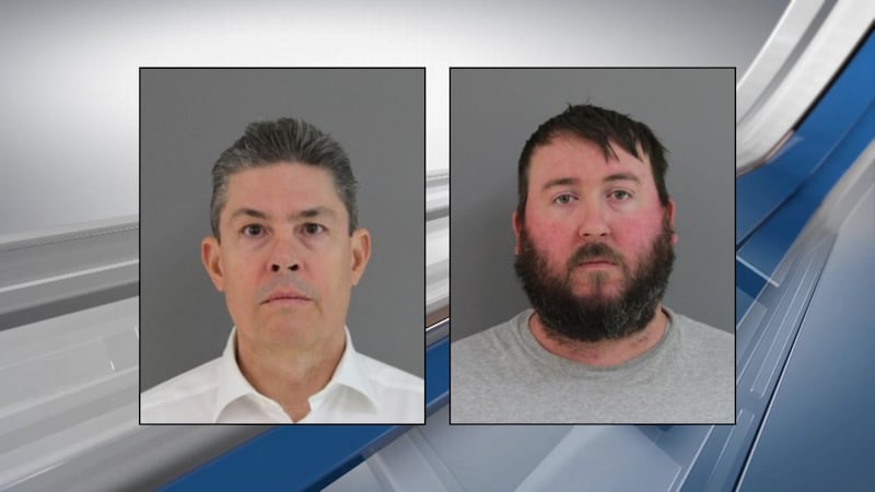 Eric Estes, en la foto a la derecha, y James Henderson, en la foto a la izquierda.