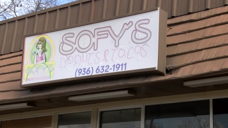 La policía de Lufkin busca al ladrón de una tienda de donas y tacos