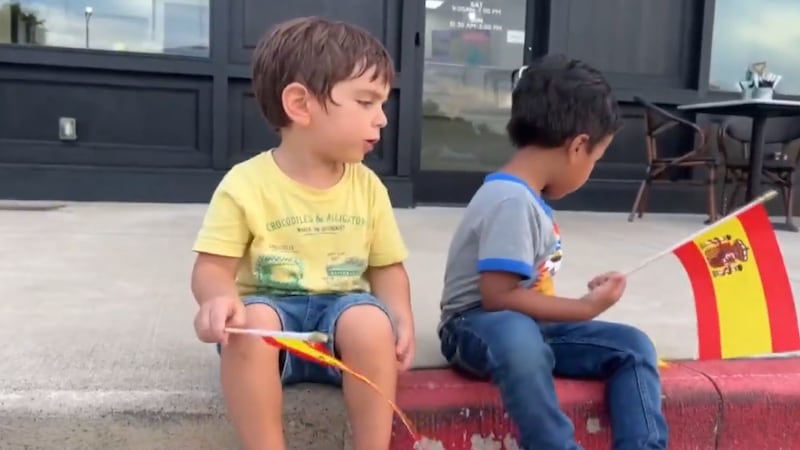 Tercer año de la participación de la cultura hispana en el Festival de la Rosa