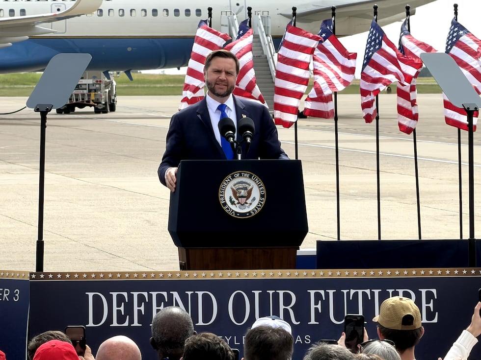 Vice President JD Vance stumps at historic GOP midterm rally in Tyler