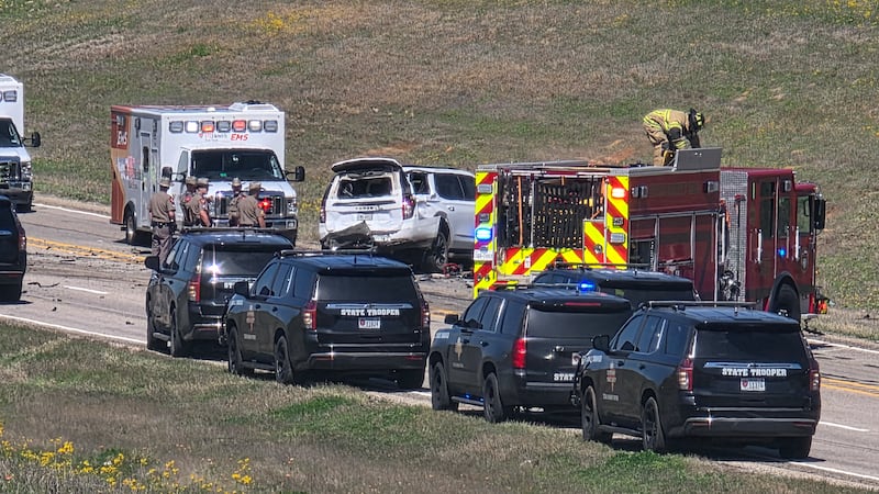 1 muerto y al menos 3 heridos en un accidente en la autopista Toll 49