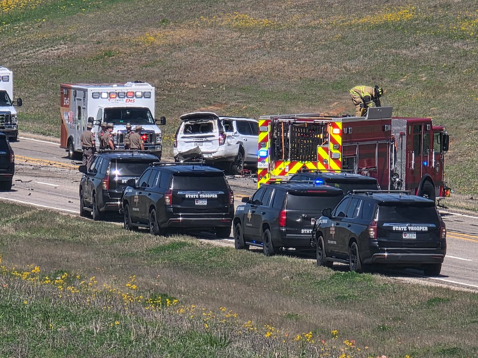1 muerto y al menos 3 heridos en un accidente en la autopista Toll 49