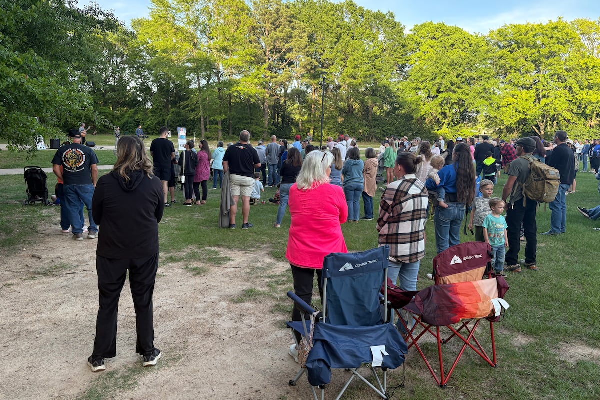 preloaded gallery image