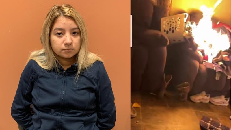 Las autoridades de Texas dijeron que Senaida Soto, de 23 años, fue arrestada después de quemar...