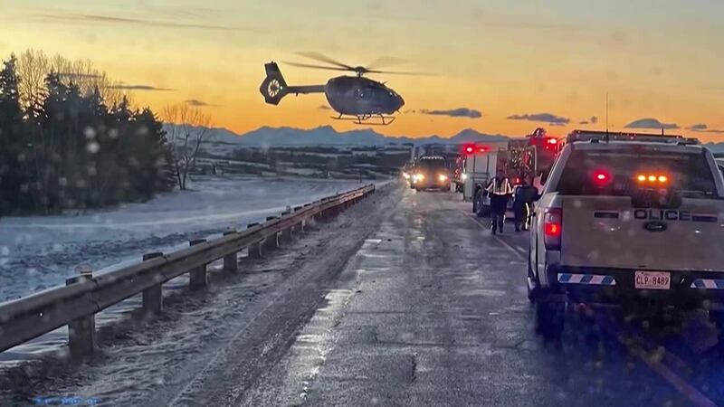 Un paramédico en Canadá, sin saberlo, trató a su hija adolescente en un accidente fatal.