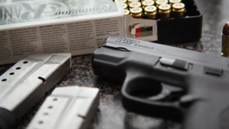 El Proyecto de Ley de la Cámara de Representantes 1927 eliminaría el requisito de que los...