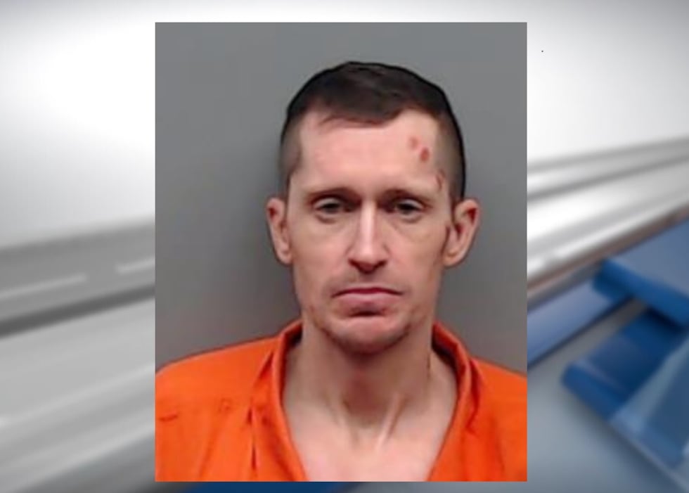 Affidavit reveals Andrew Edward Hist punched Lindale police chief because a road was blocked...