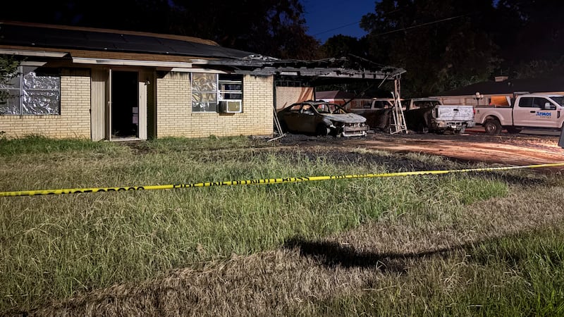 Solar panel short sparks house fire in Palestine