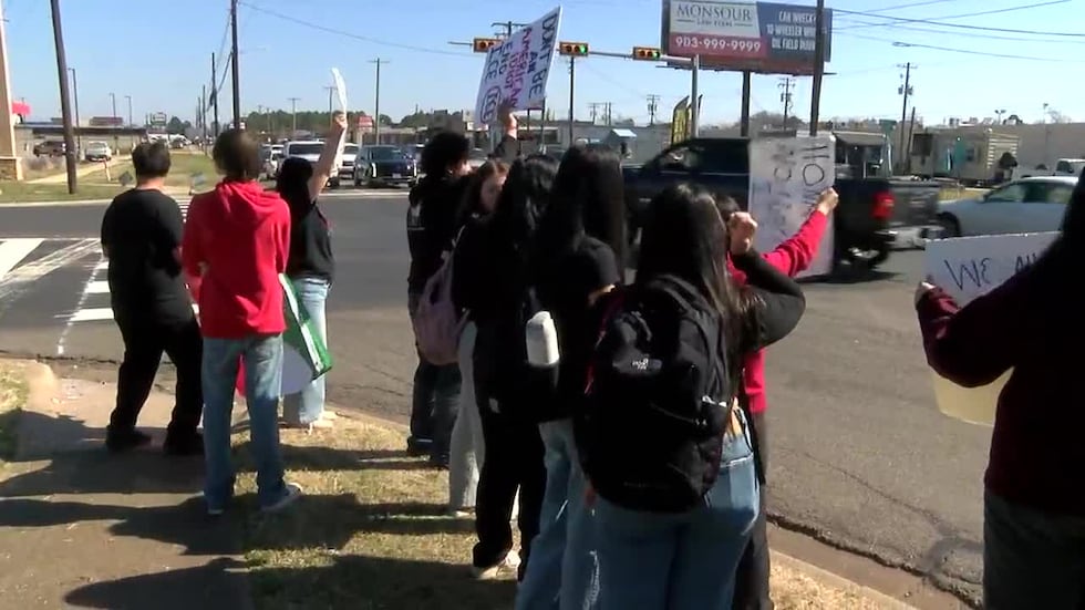 Kilgore High School students stage walkout in protest of ICE