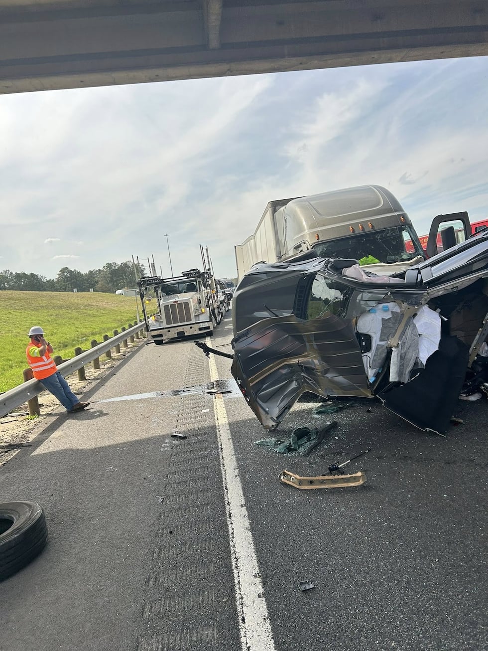 ALERTA DE TRÁFICO: Un grave accidente bloquea la I-20 en dirección este cerca de Waskom