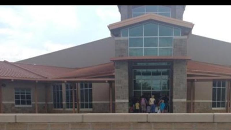 La defensa recopila pruebas en el caso de abuso infantil contra la exdirectora de la primaria...