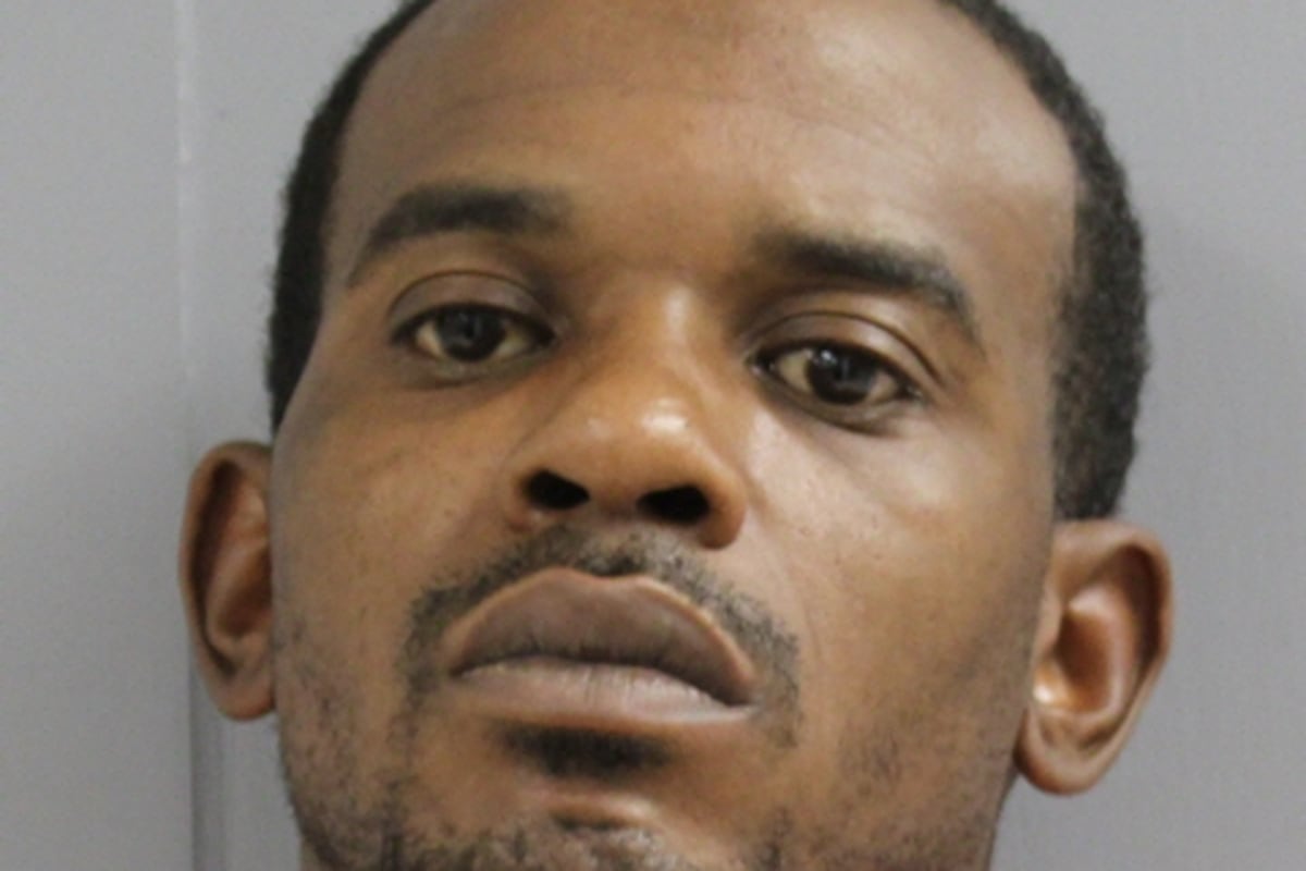 preloaded gallery image