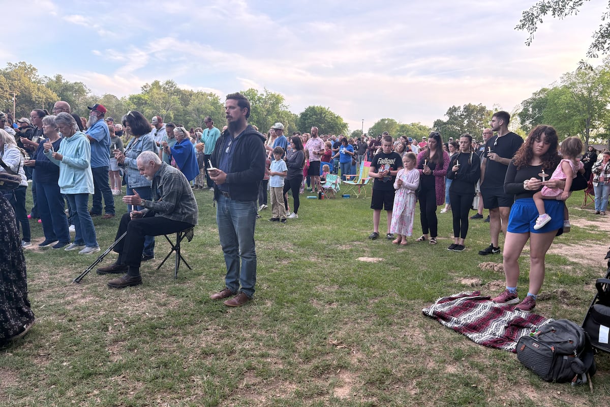 preloaded gallery image