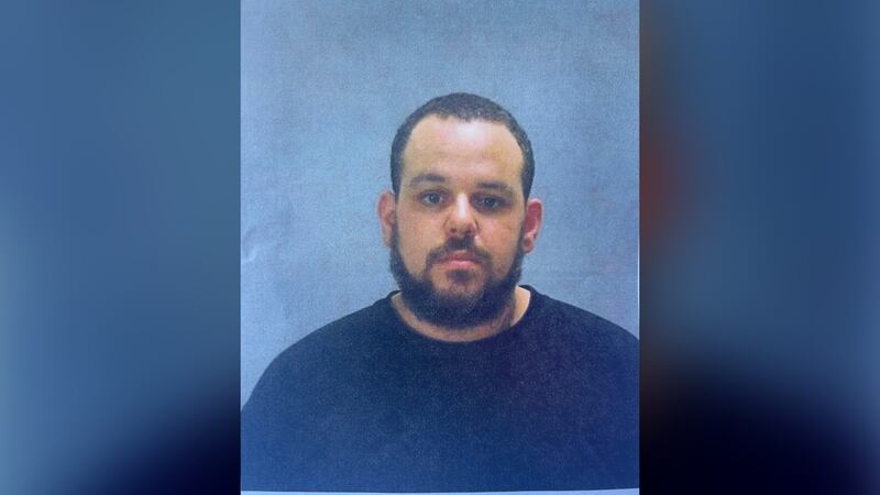 Howard Graham, de 33 años, de conducir hasta Topeka, Kansas, para recoger a la niña de 13 años...