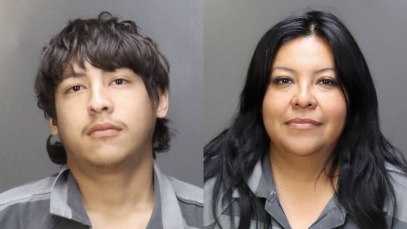 Aaron Saldana y Alma Saldana fueron acusados de la brutal agresión a dos mujeres fuera de un...