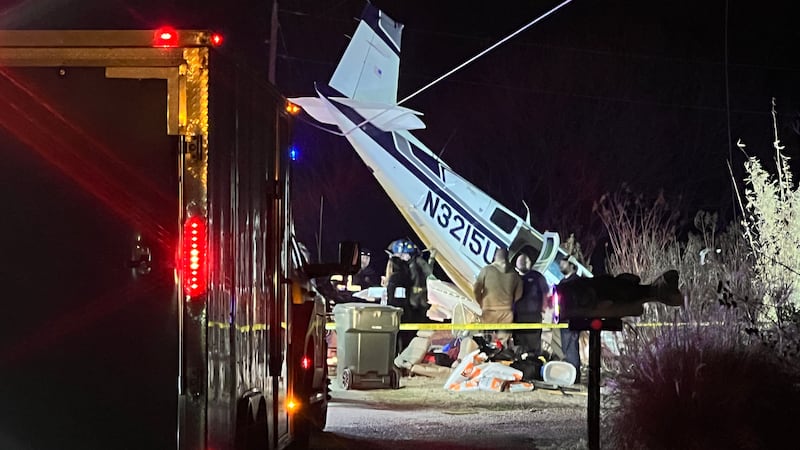 Una avioneta con dos personas a bordo se estrella cerca de Murchison.