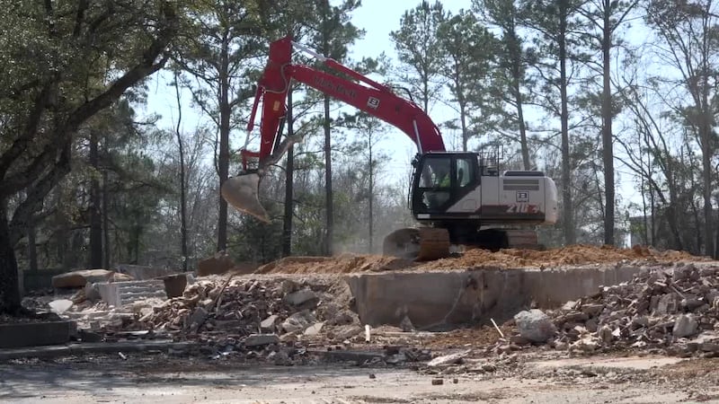 El consejo municipal de Tyler aprueba la zonificación para un nuevo campo de minigolf.