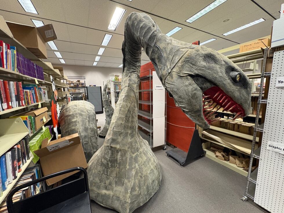 Volunteers transform Longview Public Library into alien, zombie, animatronic-themed haunted house