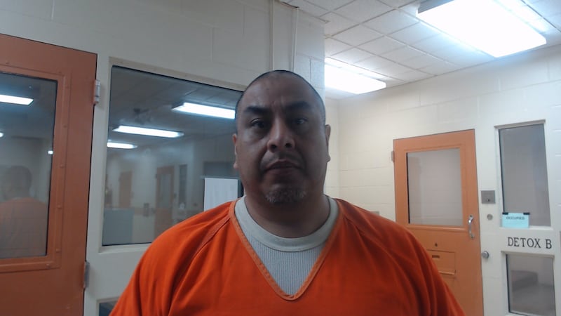 Hombre hispano de Mount Pleasant recibe cadena perpetua por agredir sexualmente a un menor