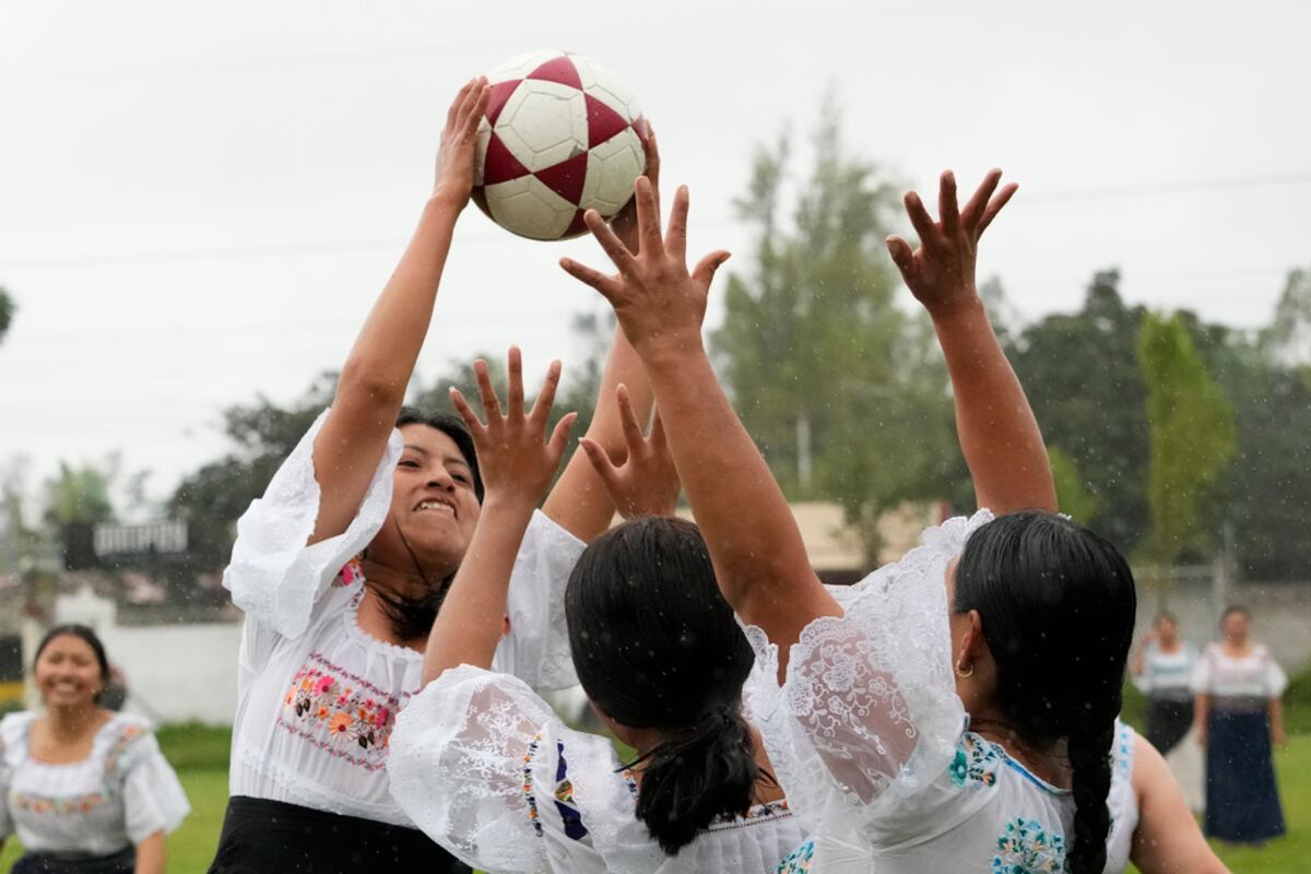 preloaded gallery image