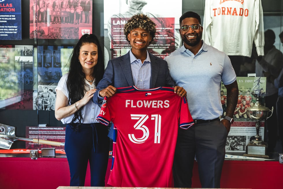 Benji Flowers with his mom and dad at his contract signing with FC Dallas