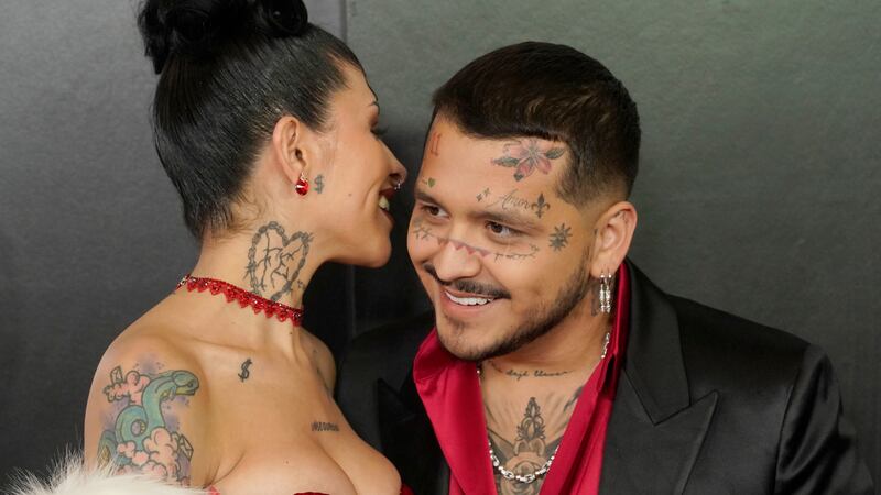 Cazzu y Christian Nodal llegan a la gala de la Persona del Año de la Academia Latina de la...