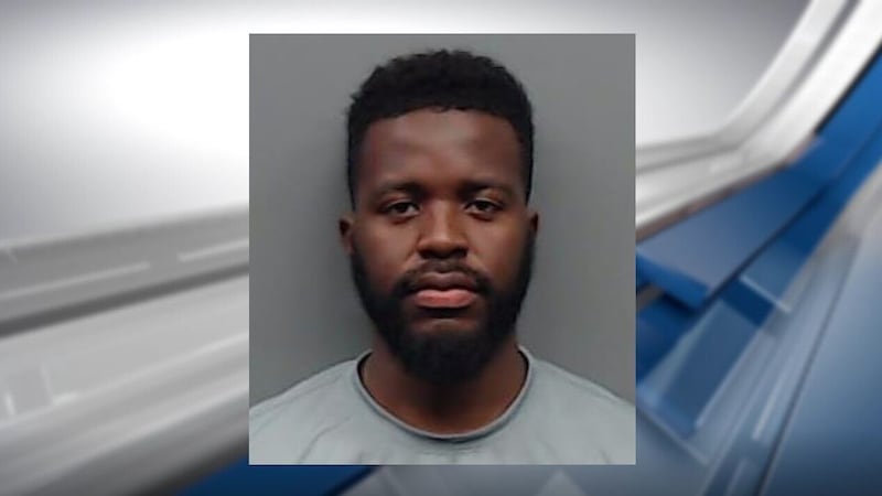 Ex-maestro de Tyler ISD se declara culpable por agredir a una alumna con discapacidad