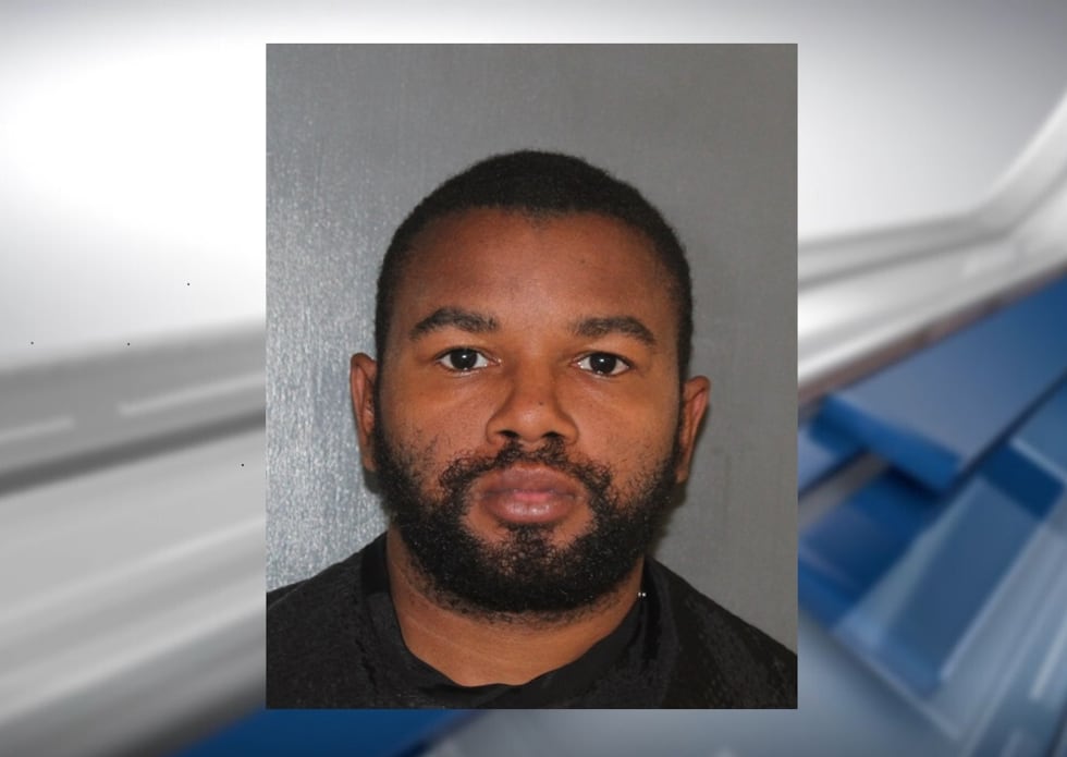 Christopher L. Smith II, de 35, fue arrestado el 21 de abril.