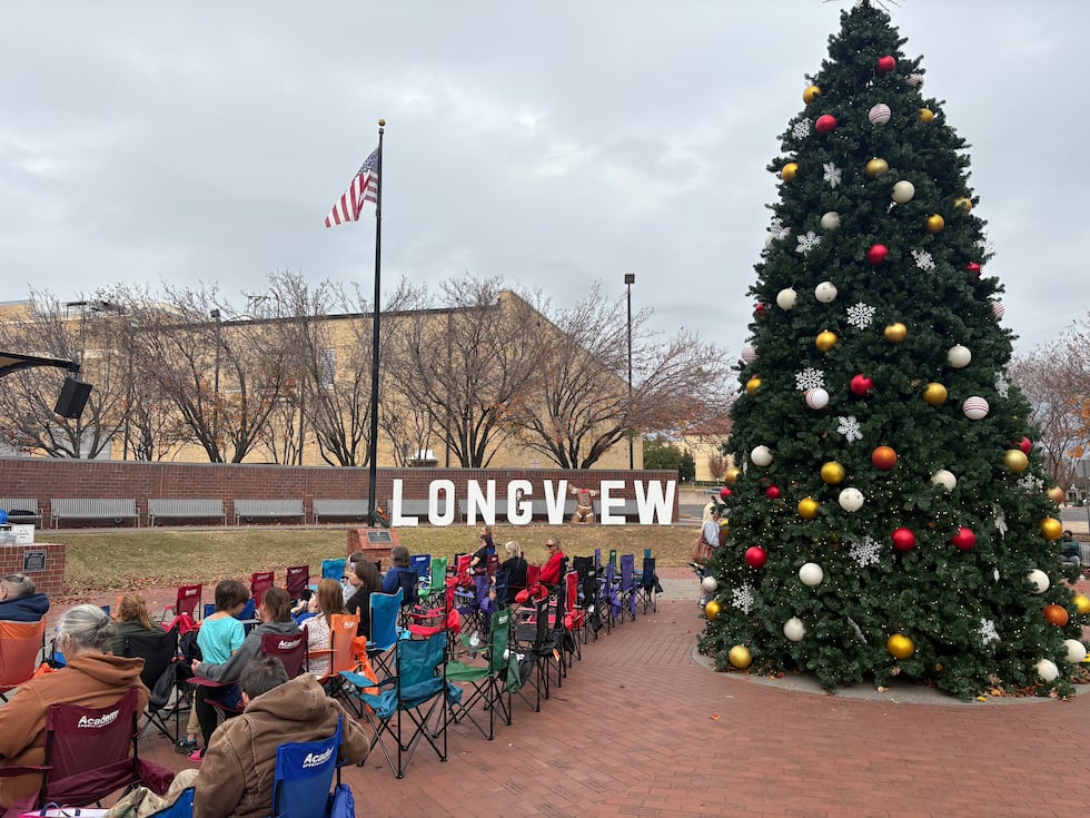 The Longview Dream Center hosted its first Christmas concert and giveaway Saturday at Heritage...