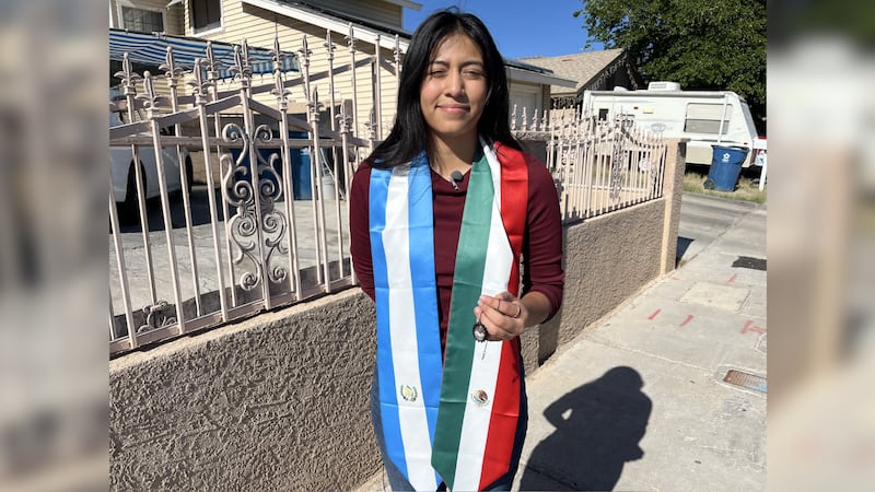 Jocelynne Zepeda, alumna de último curso de la Eldorado High School, dijo que la escuela...