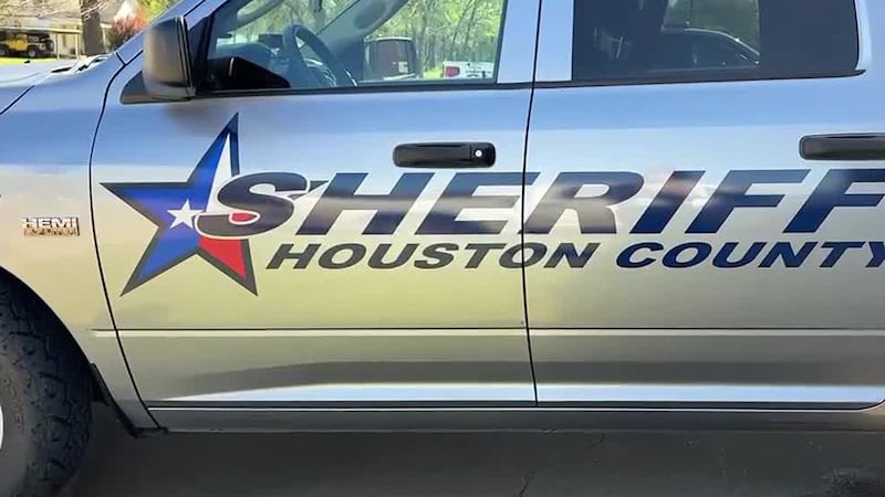 El carcelero, cuya identidad aún no se ha revelado, está acusado de abuso de autoridad y...