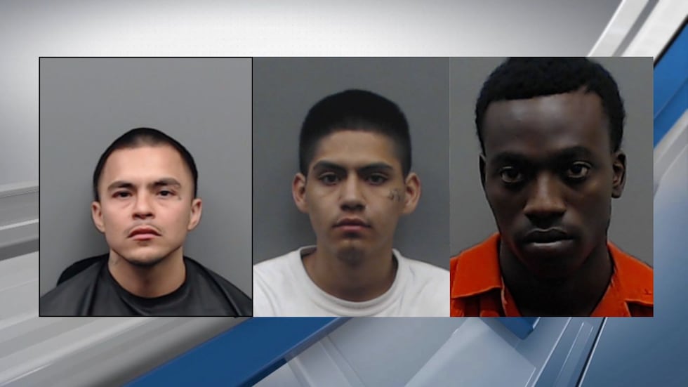 De izquierda a derecha: Joel Camacho, Carlos Ochoa y Tarrance Reggie