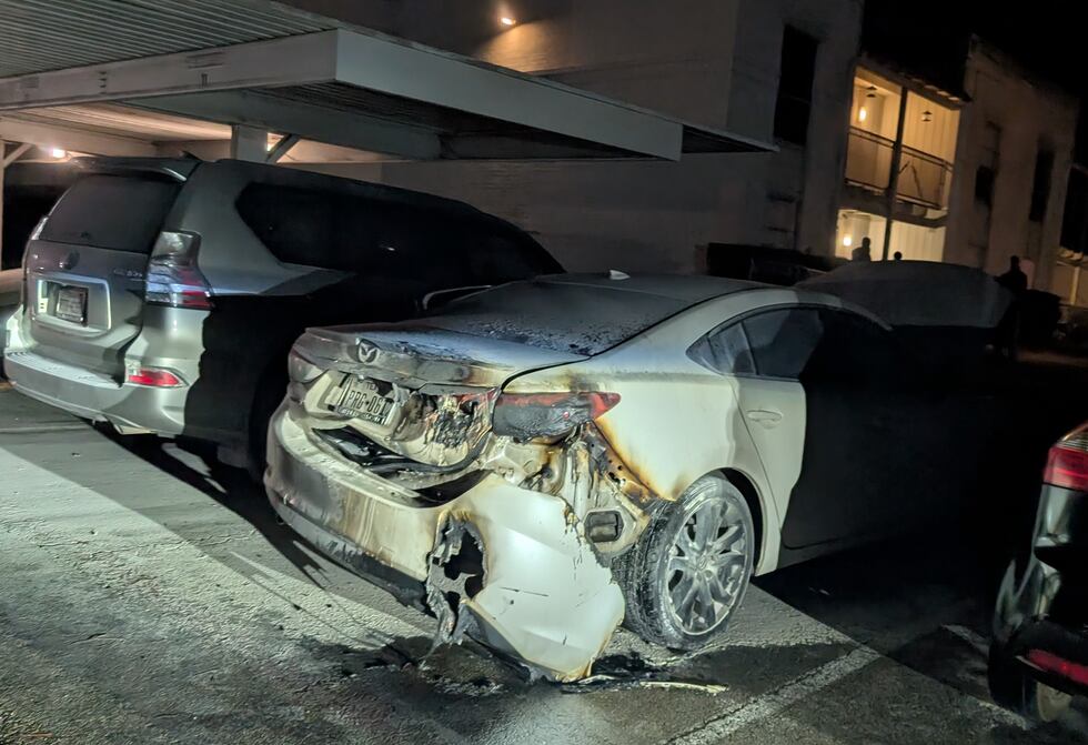 Car fire under investigation at Tyler apartment complex after reports of ‘suspicious sounds’