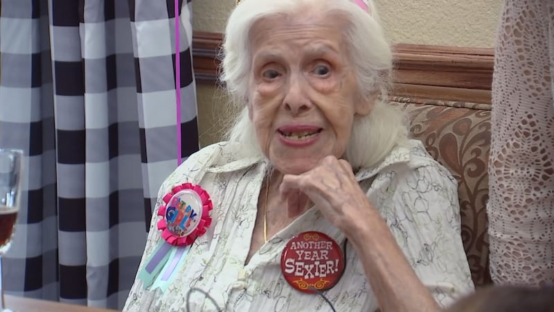 Mary Flip, nacida en Illinois, pasó sus primeros años viviendo la Gran Depresión.