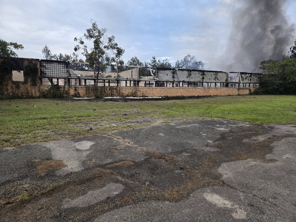 A fire destroyed the old Warren Junior High School early Sunday morning.