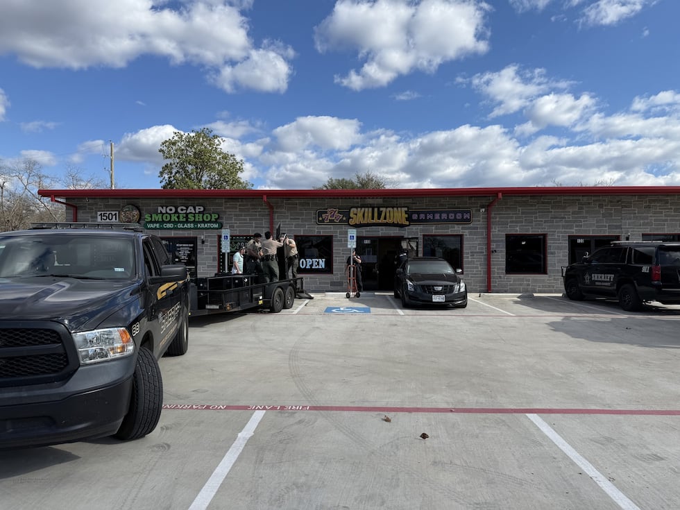 Titus County authorities raid, shut down gambling operation