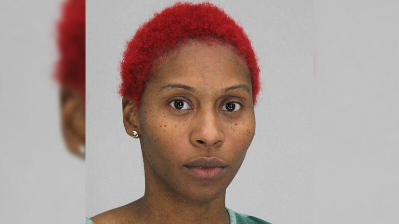 Esta foto de noviembre de 2021 facilitada por el condado de Dallas muestra a Arielle Jackson....