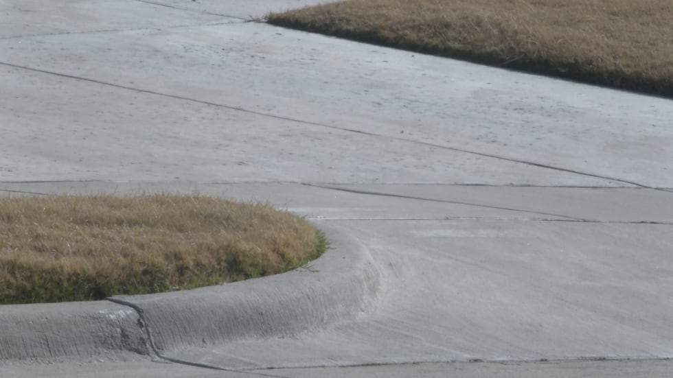 The Grayson County Sheriff’s Office is warning residents about driveway paving scams that have...