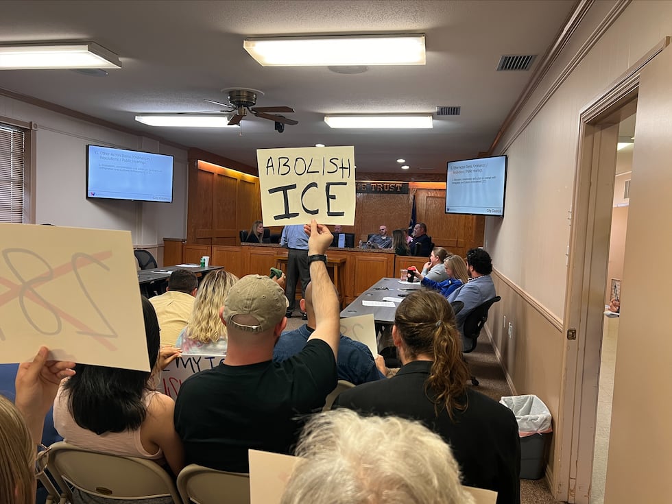 El Ayuntamiento de Whitehouse desmiente que exista un acuerdo en materia de inmigración entre...