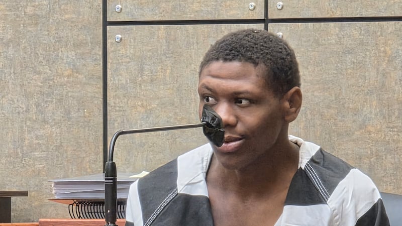 Joshua Daymon Lawson, de 24 años.