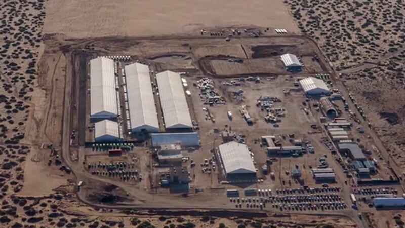 Sesenta en 50 días. Registran violaciones de derechos en el centro de detención de Texas más...