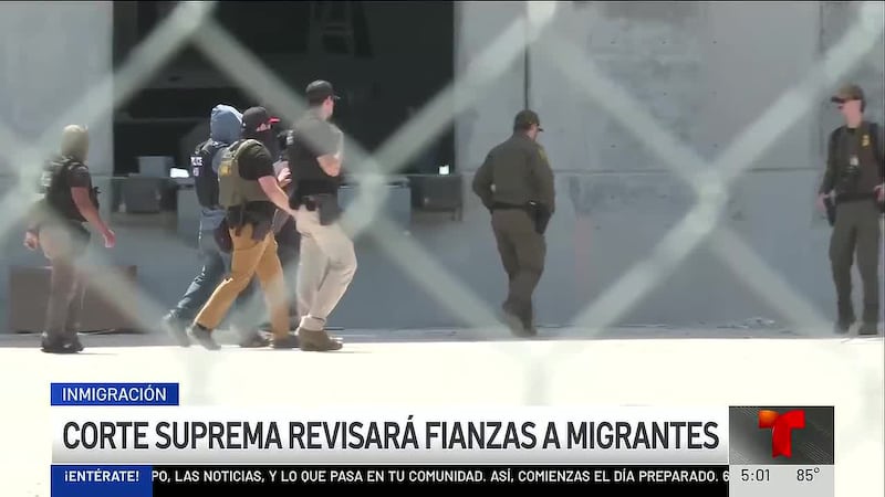 Corte Suprema revisará política de Trump sobre detención obligatoria de inmigrantes