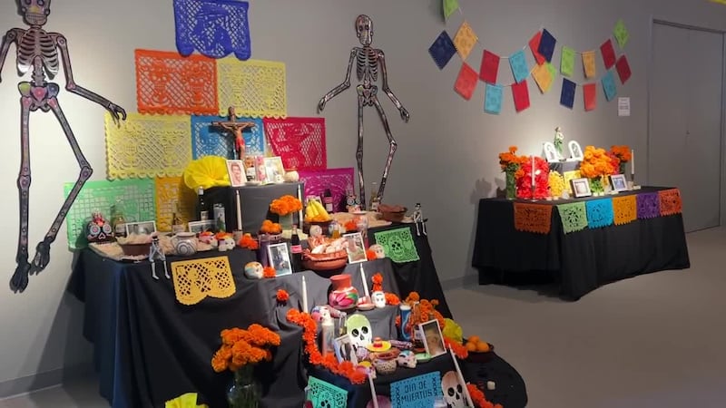 El Museo de Arte Marshall mantiene viva la tradición del Día de los Muertos